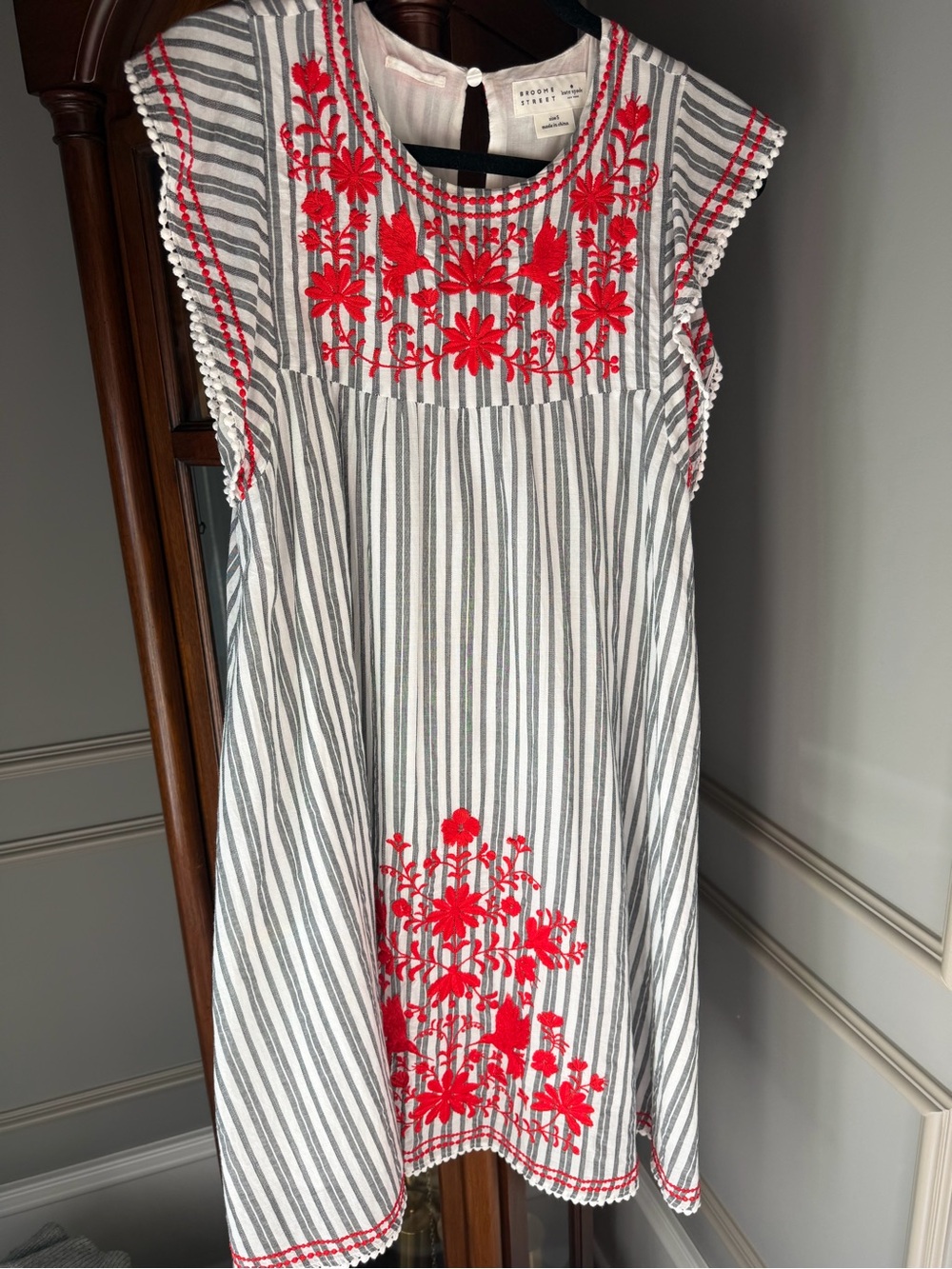 Kate Spade Broome Street dress, striped White & Gray, embroidered in red. Size s